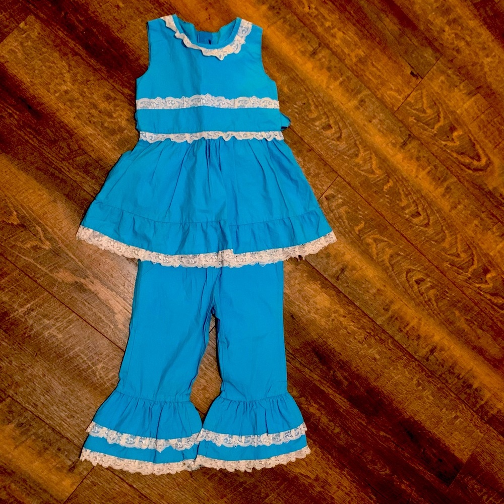 Sleeveless two piece set